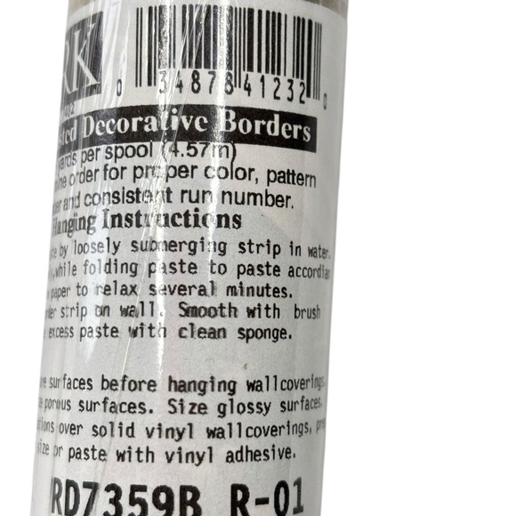 York Wallpaper Border Prepasted Fire Station Truck Dog Flag 5 YD X 9 inches NEW - Picture 12 of 12